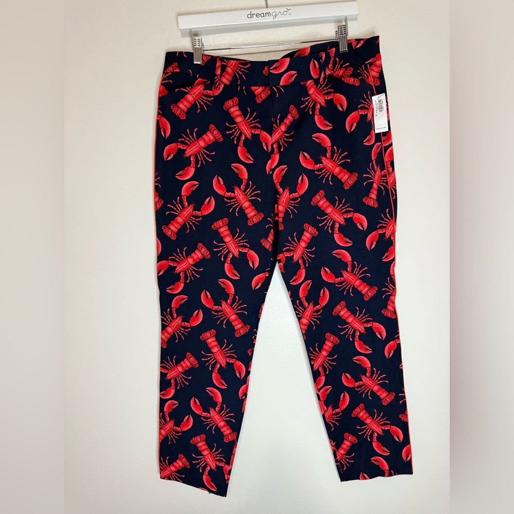 Old Navy NWT Navy Crop Pants with Red Lobster Print in size 16